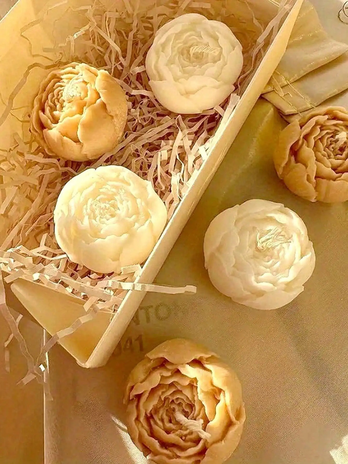 Juego de 4 velas aromáticas de rosas hechas a mano, velas con aroma a ramo hechas a mano, decoración para el hogar, ideales como regalo de San Valentín.